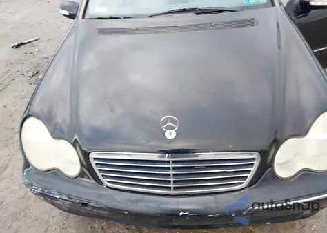 2003 Mercedes-Benz C 320 Sport from USA, damaged, VIN WDBRF84J13F428781